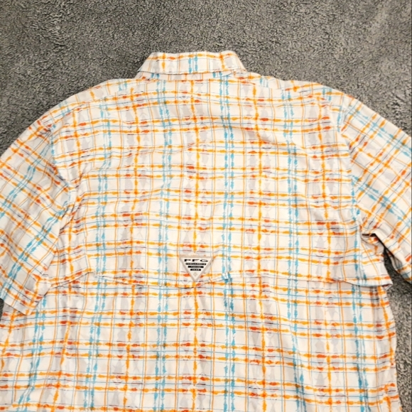 Columbia PFG Orange Fish Print Plaid Button Down Shirt - Size Medium - Picture 6 of 8